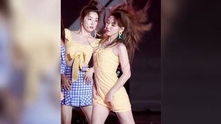 Red Velvet - Wendy sexy body