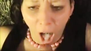 Girl doesn't like to swallow