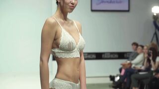Very busty model in white lingerie - Kiev Fashion Show 2018 (x-post /r/SexyRunway)