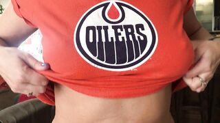 Go Oilers Go! Waiting for puck Drop [F49]