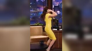 Classic Vanessa Hudgens booty dance