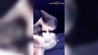 Hot Girls kissing at the club Freaking sexy!