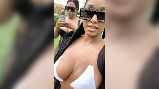 Bernice Burgos shake boobs