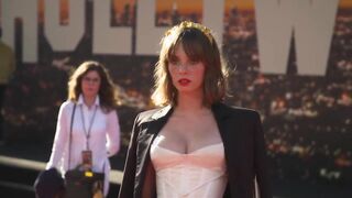 Maya Hawke - Once Upon A Time In Hollywood Premiere