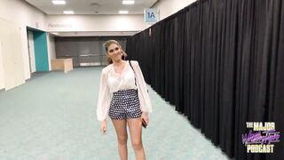 Cathy Kelley in some very short shorts