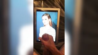 Hot cum tribute to Brie Larson! First time feeding a bud pics of the beautiful Brie Larson - if u want 2 b fed pics and like 2 show off and tribute add hertsgirls on k1k - second screen required