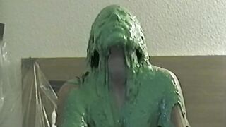 Amatuer actress gets the yucky green slime