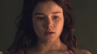 Hanna Mangan-Lawrence In Spartacus