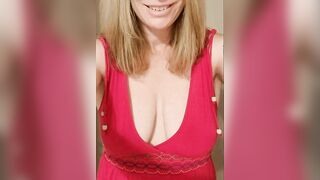 This is what I'll be lounging around the house in this evening for Tits out Tuesday.????[f42][gif]