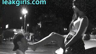 [Gif] Parking lot Princess