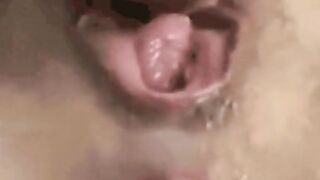 The pussy licked back ???????? Now that's how you eat pussy