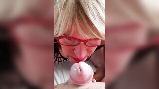 Horny MILF Delivers a Superb Blowjob