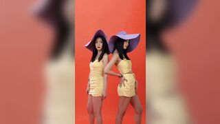 Red Velvet - Irene and Seulgi