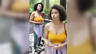 Ilana Glazer has big tits, hard nipples and no bra