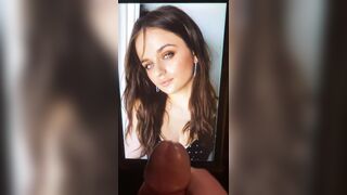 Joey King is such a sexy little cum target