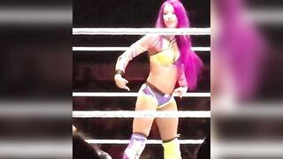 Sasha shaking it..