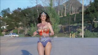 Wonder Woman - Lynda Carter - Running In Slow Motion