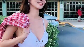 Kwon Byul - Let's go to the beach (GIF)