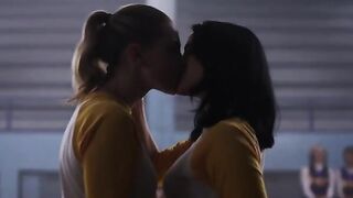 Camila Mendes kissing Lili Reinhart