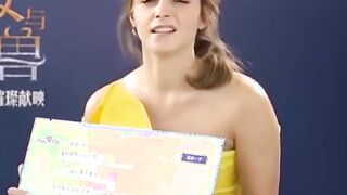 Emma Watson Would get one hell of a facefucking