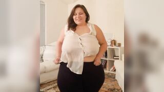 Mal showing just how much of a BBW she’s become
