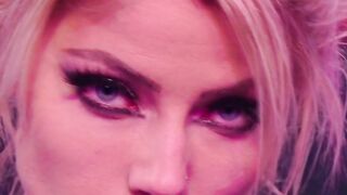 The two faces of Alexa Bliss ????????
