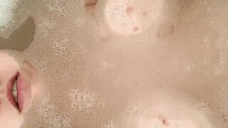 Cum join me in the tub?