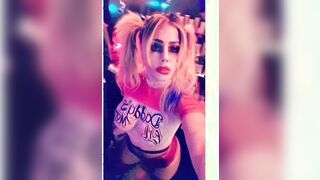 Busty Harley Quinn is a Master Seductress