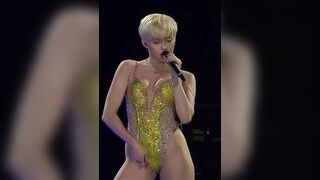 Who else thinks Miley would be an incredible fuck?