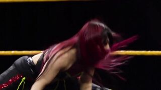 Io Shirai needs to start doing the splits on tv again