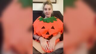Happy Halloween! Hope you like pumpkins ;)