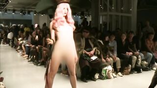 Naked Model from London Fashion Week [Different Angle]