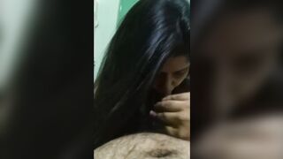 EXTREMELY HORNY NRI BABE GIVING BLOWJOB TO HER BOYFRIEND [LINK IN COMMENT]????????