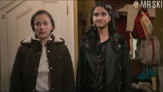 Amrit Kaur Pauline Chalamet and Lauren Spencer - The sex lives of college girls