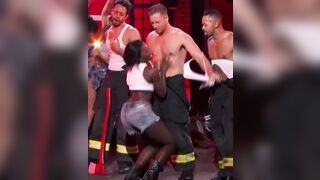 Lupita Nyong’o: Lip Sync Battle S03E04