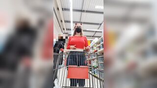 [Gif] Quick and somewhat risky big boobs in a hypermarket