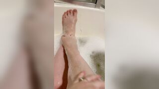 Bathtub Feet!