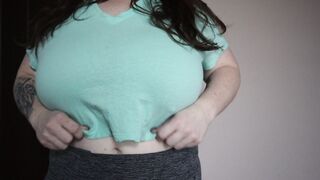 Love wearing crop tops. Makes it easier to pull them out (OC)