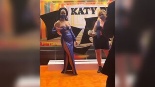 Katy Perry tit slap (slo mo)