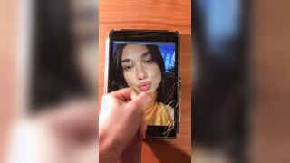 Dua Lipa kissy face facial