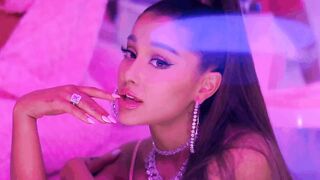 Any bi buds wanna goon for Ariana Grande? 25+