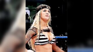 Ashley Massaro (2006)