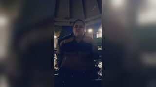 A hot tub titty drop from last night ????