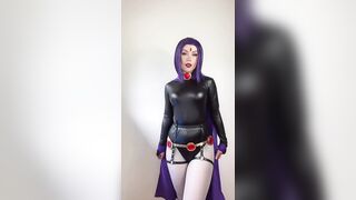 emdavfro as raven