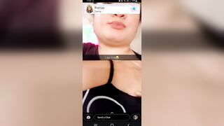 Filipina shows 1 boob