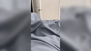 I hate waking up alone… (sound)