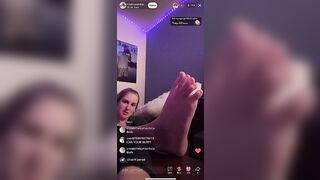 @mckennagourley1 showing toes. She's open to people buying feet pics from her