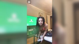 @desdanee2.0 was live on Xbox gaming yesterday!! Part 1