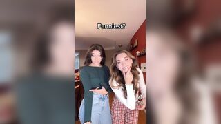 New TikTok with her sister