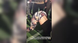 Twerking for an audience